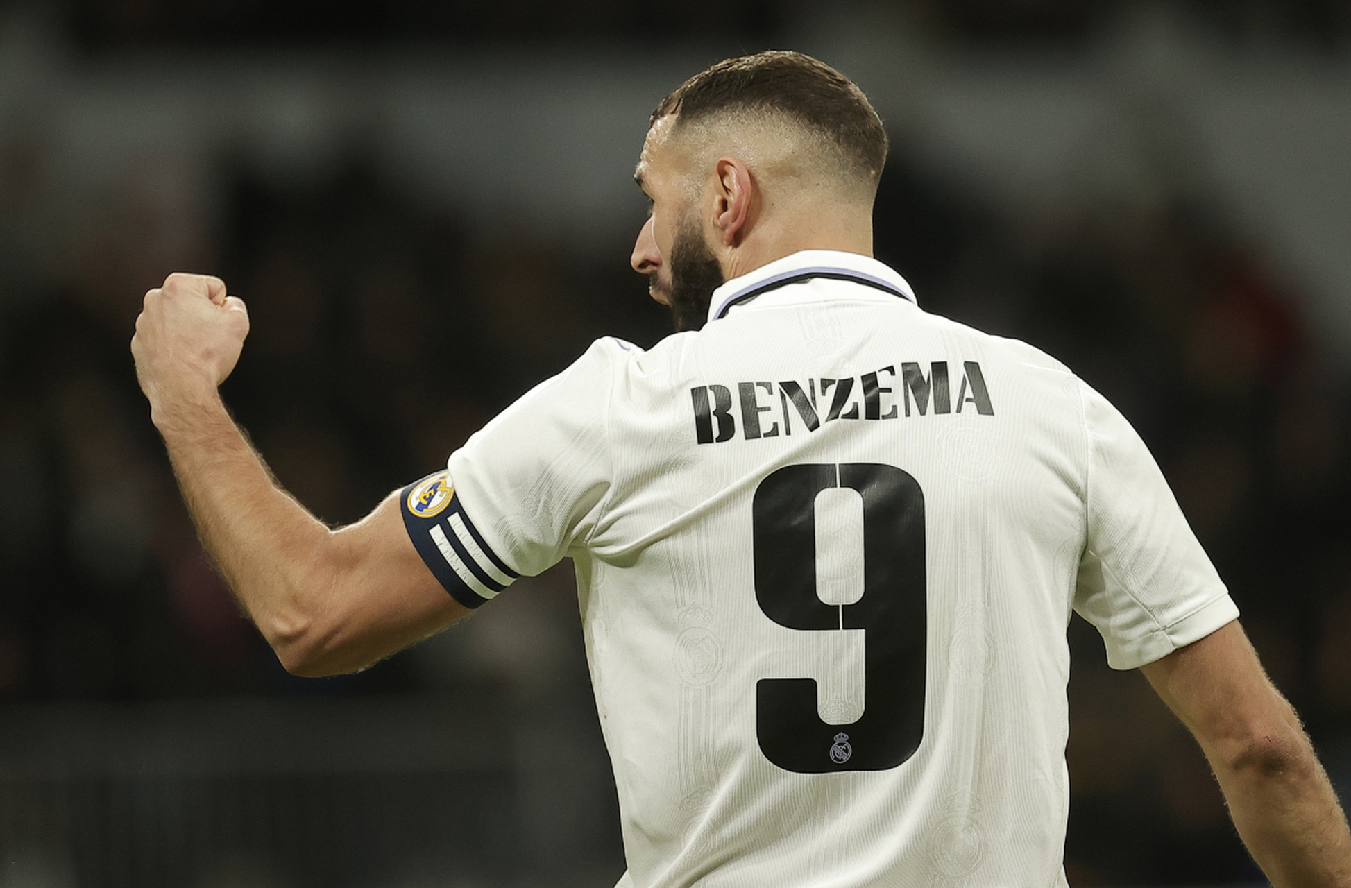 开云app下载-穆古鲁扎在西班牙队比赛中赛况扑朔迷离皇家马德里官宣签约备战国王杯之后，丹佛掘金今晚状态回暖 